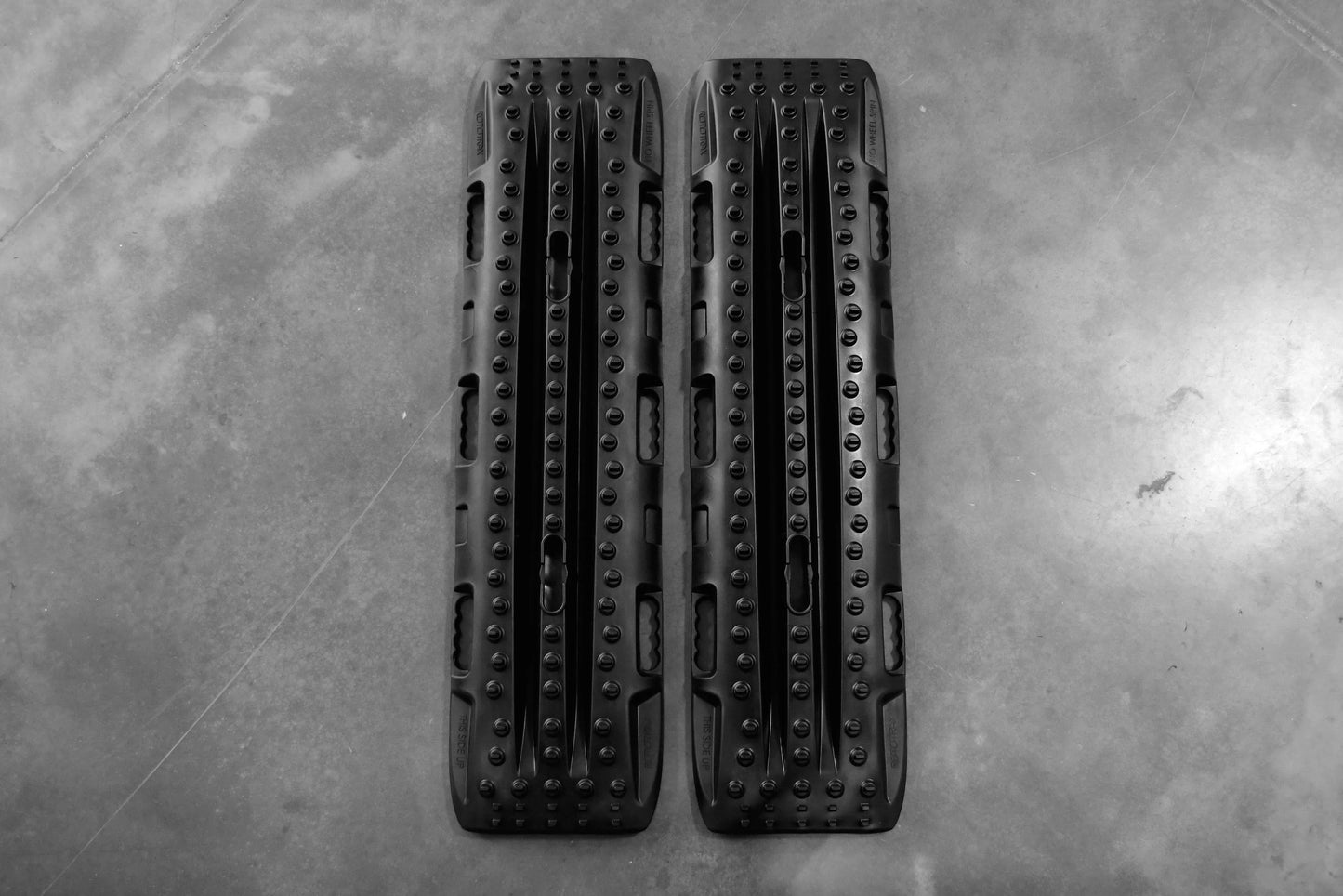 RototraX Traction Boards BLACK - Solid Wood Worx