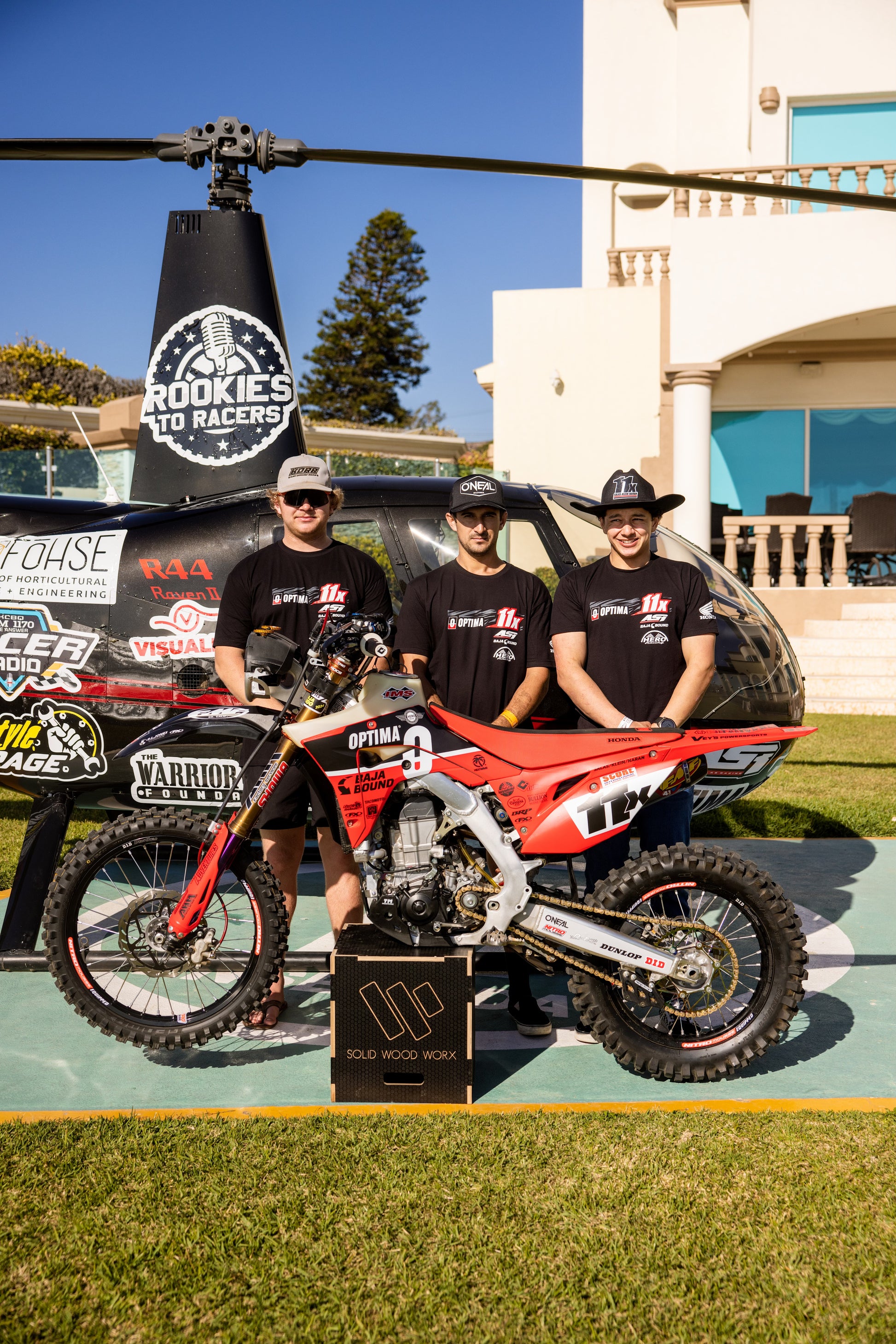 Moto box stand - Solid Wood Worx