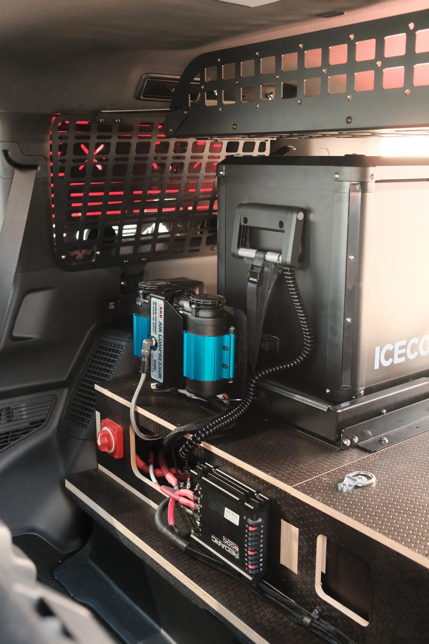 PRESALE:  Summit Station Land Cruiser 250 Drawer System